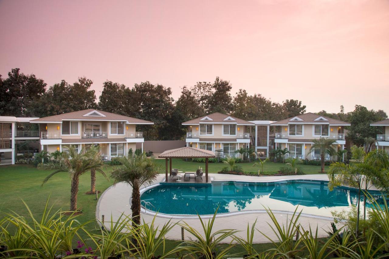 Kabir Hotel & Spa Vadodara Zewnętrze zdjęcie
